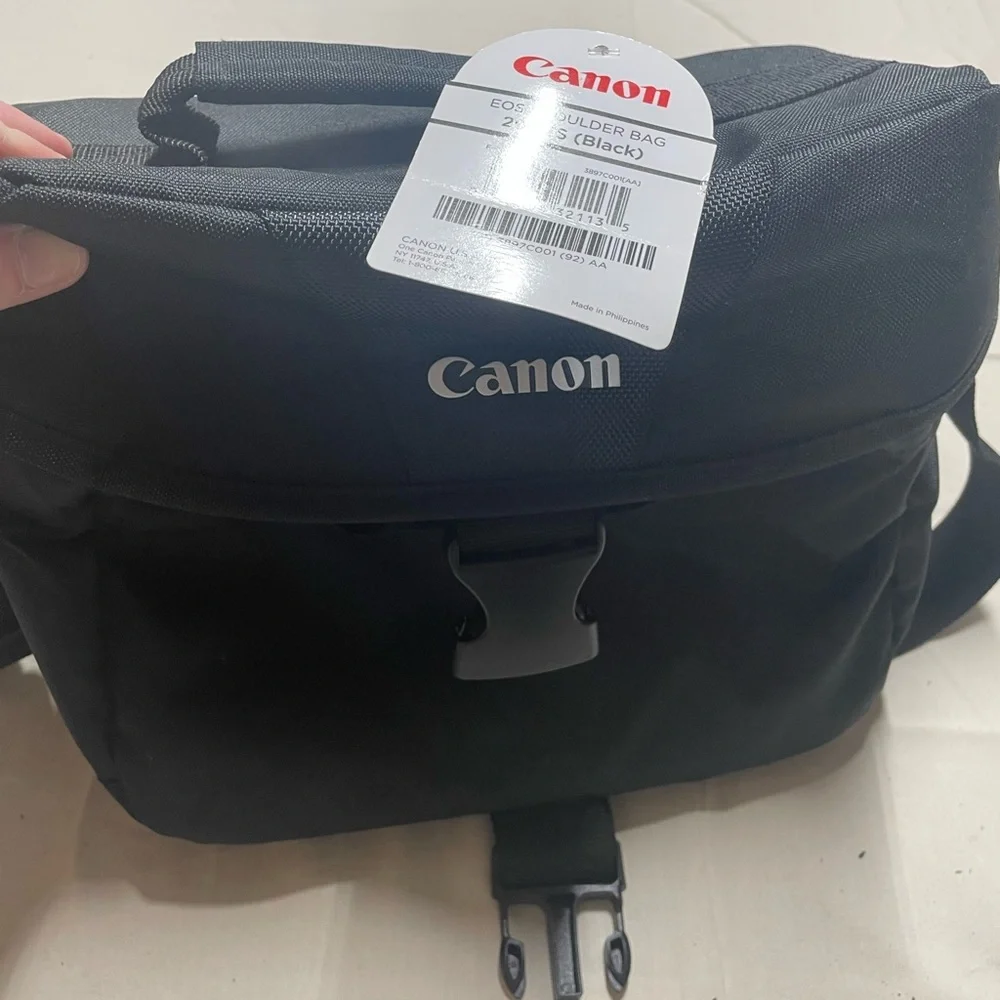Canon Black Messenger Bag